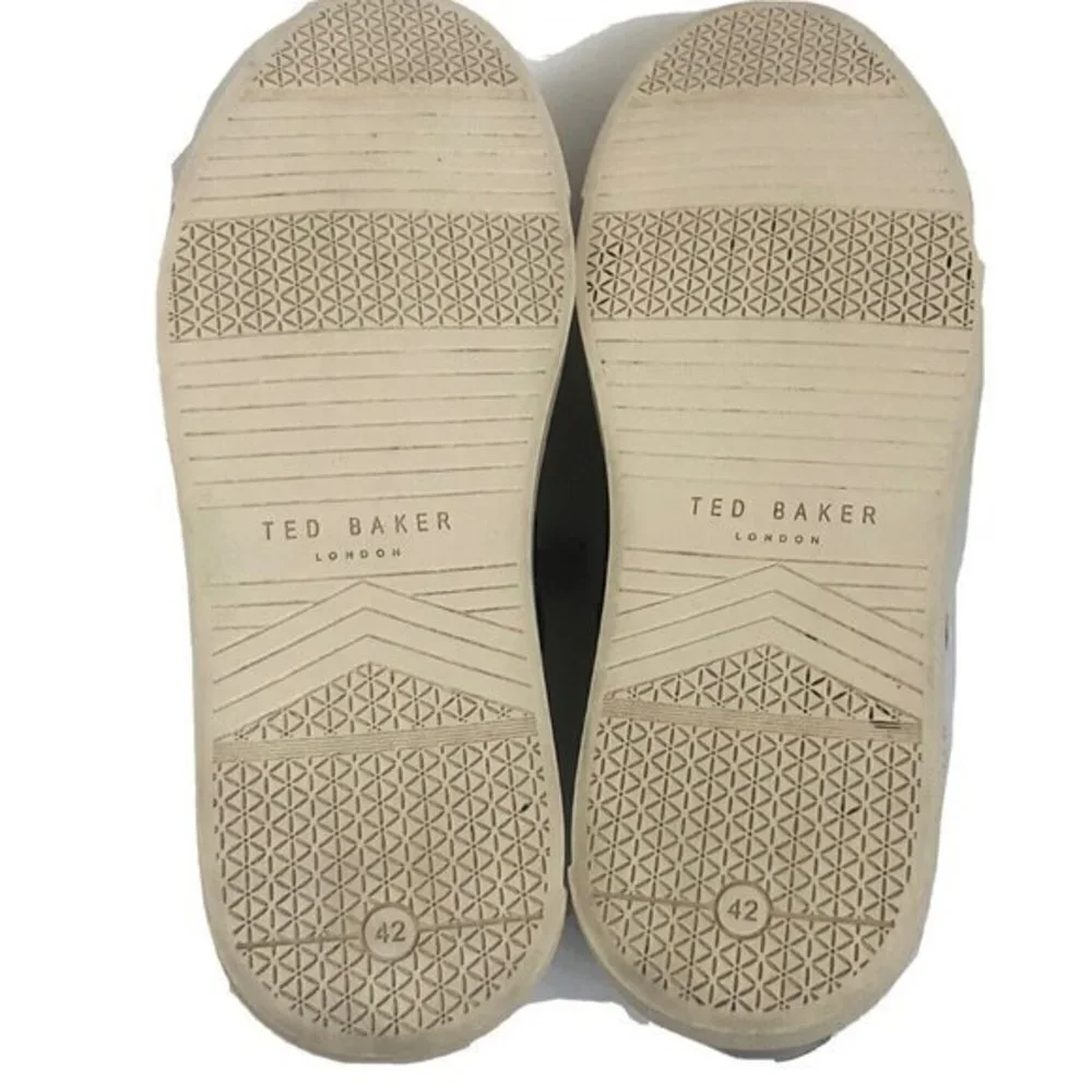 Ted Baker london Mens Leather Shoes Size 9 Light Gray Sneakers Casual.